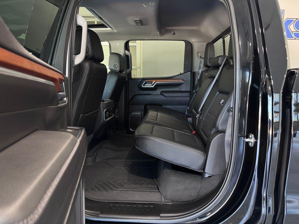 used 2022 GMC Sierra 1500 car, priced at $47,487