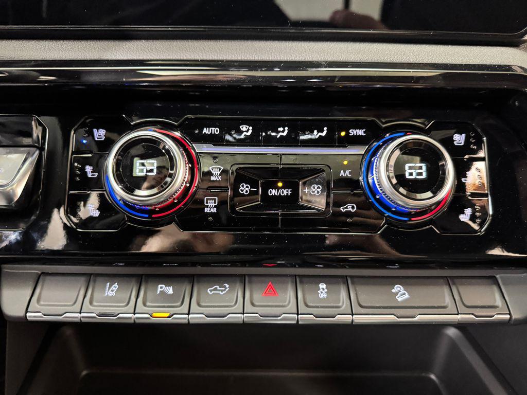 new 2025 GMC Sierra 2500 car, priced at $78,575