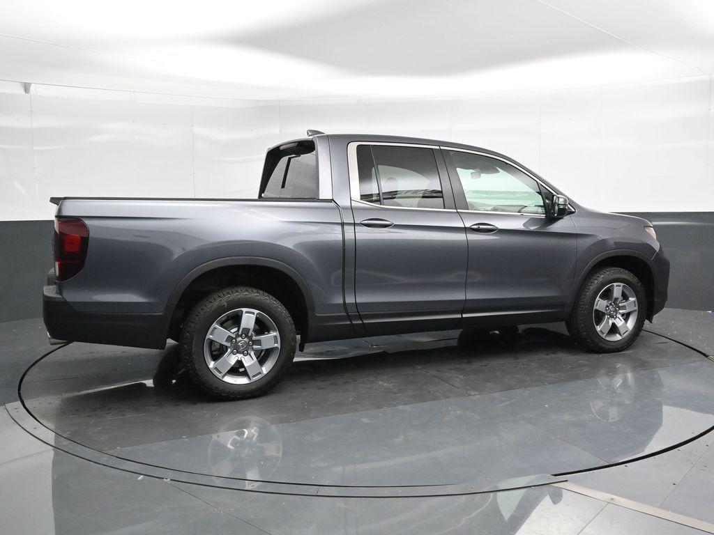 new 2025 Honda Ridgeline car, priced at $42,430