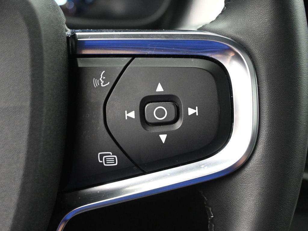 used 2025 Volvo XC40 car, priced at $29,957