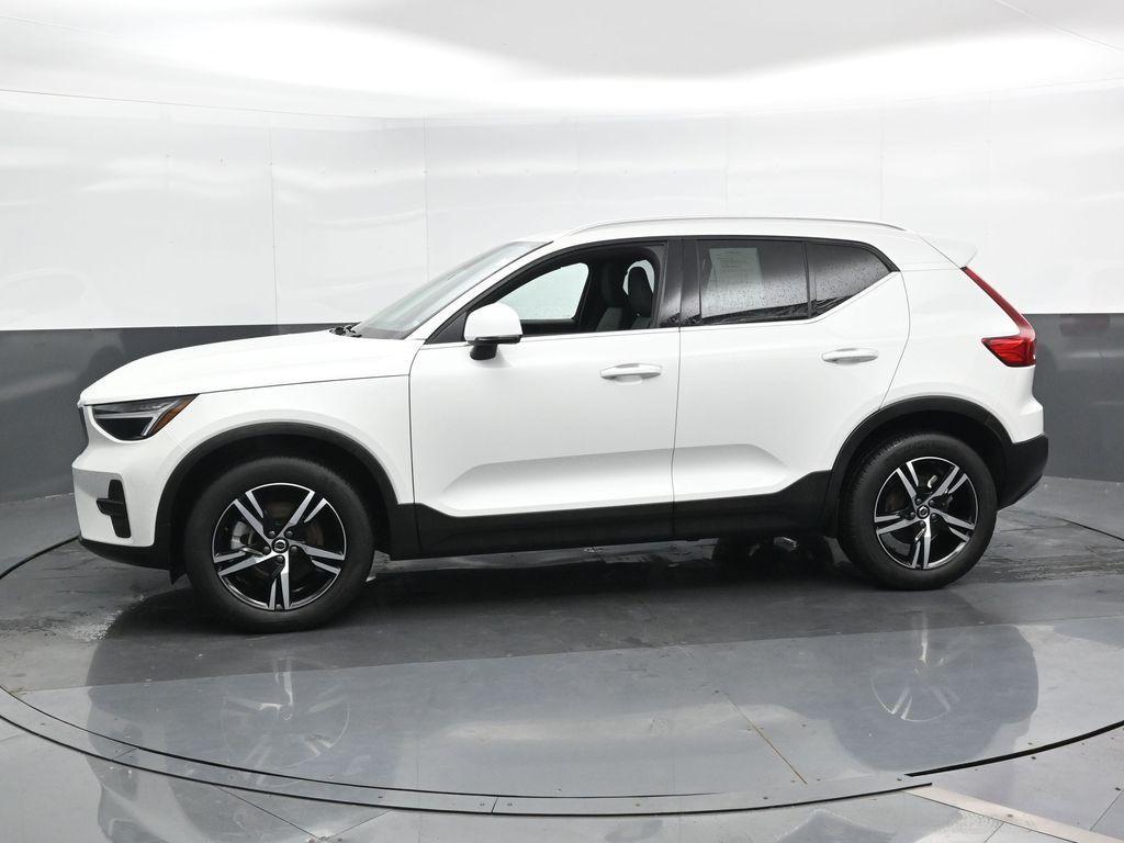 used 2025 Volvo XC40 car, priced at $34,447