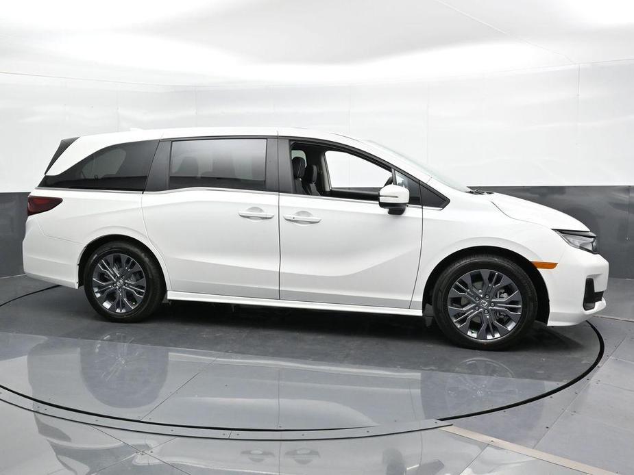 new 2025 Honda Odyssey car, priced at $45,805