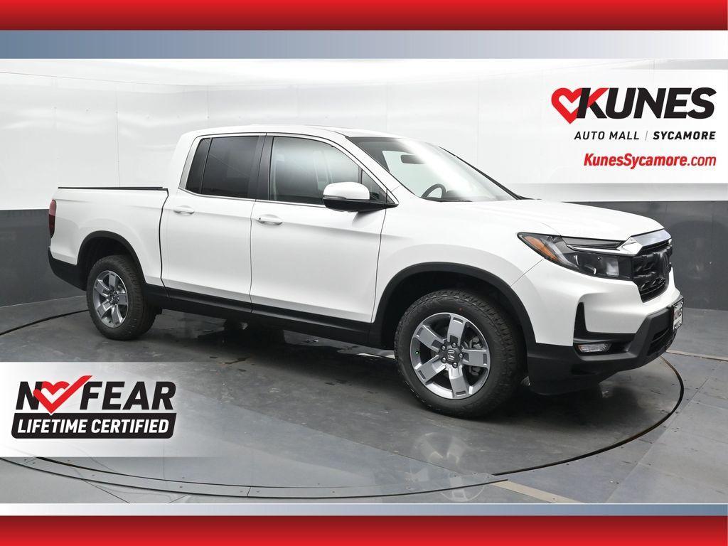 new 2025 Honda Ridgeline car, priced at $40,899