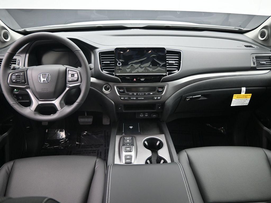 new 2025 Honda Ridgeline car, priced at $40,899