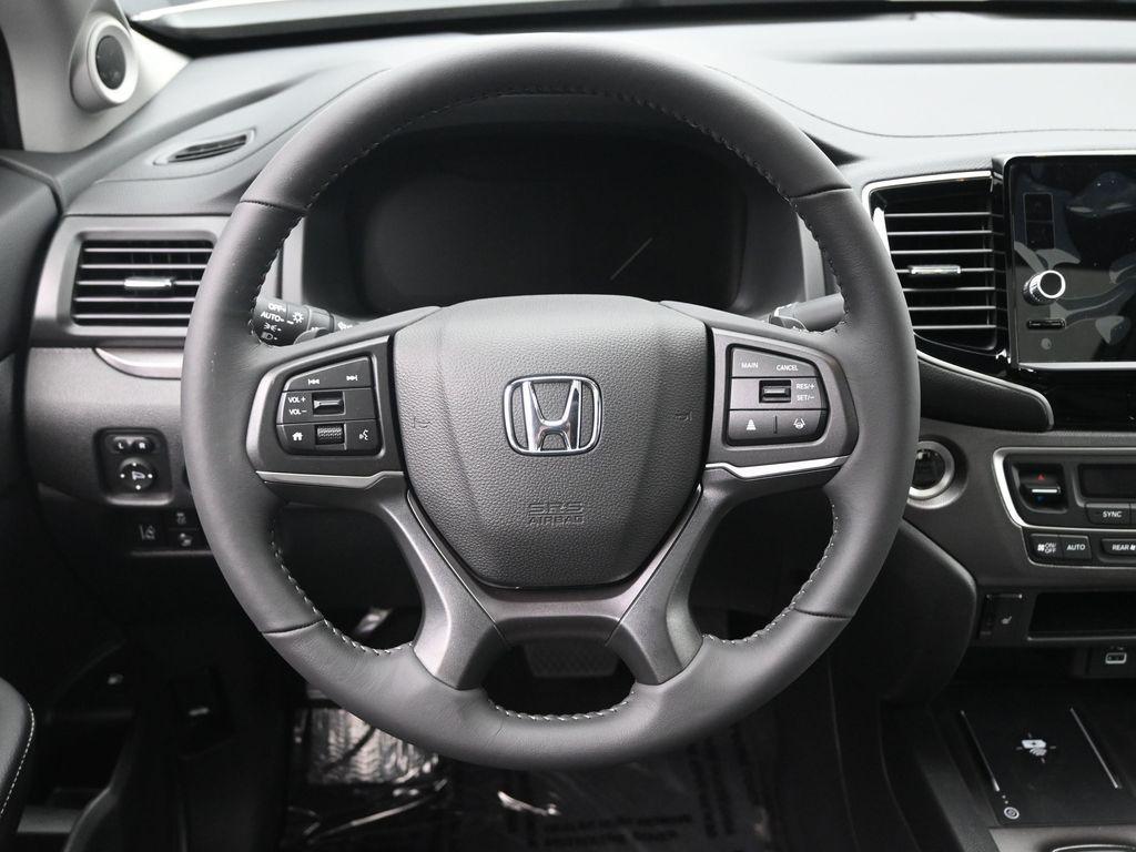 new 2025 Honda Ridgeline car, priced at $40,899