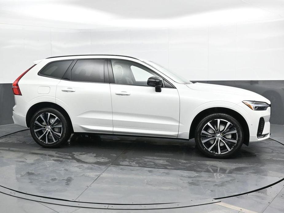 new 2025 Volvo XC60 car, priced at $54,525