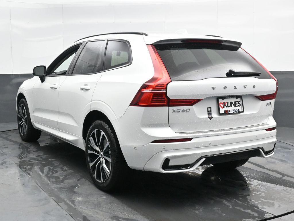 new 2025 Volvo XC60 car, priced at $54,525