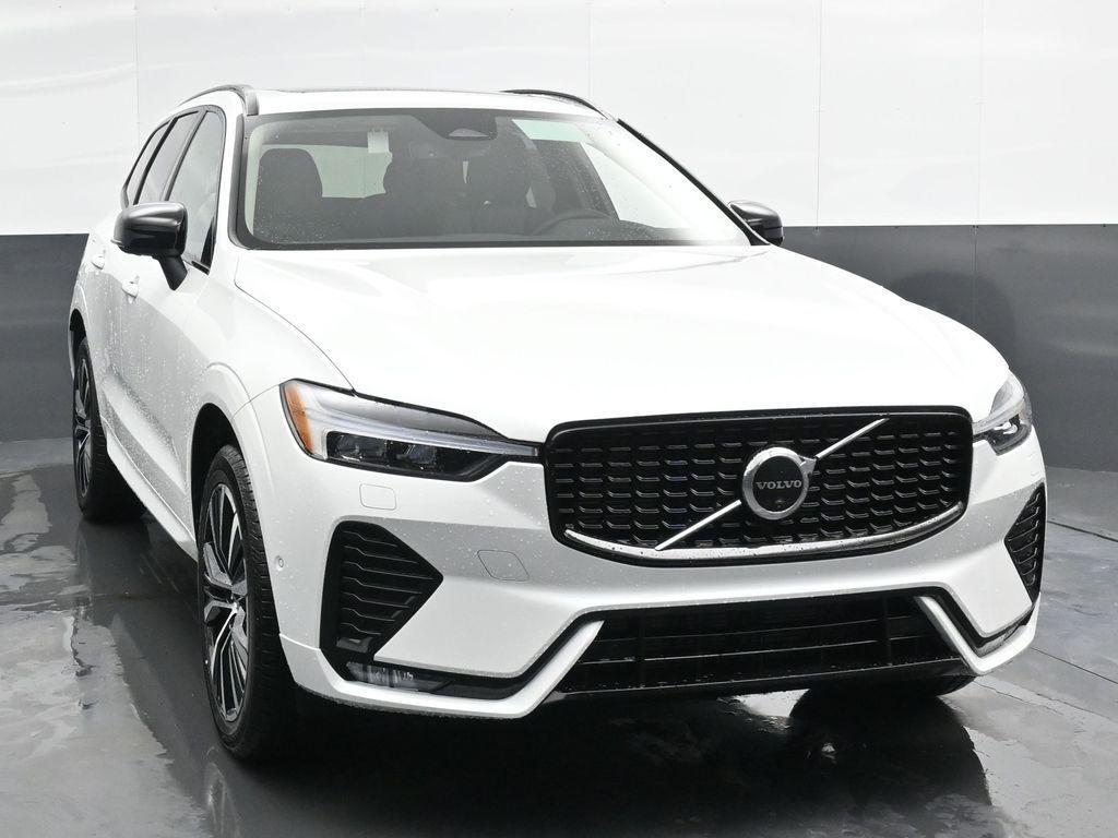 new 2025 Volvo XC60 car, priced at $54,525