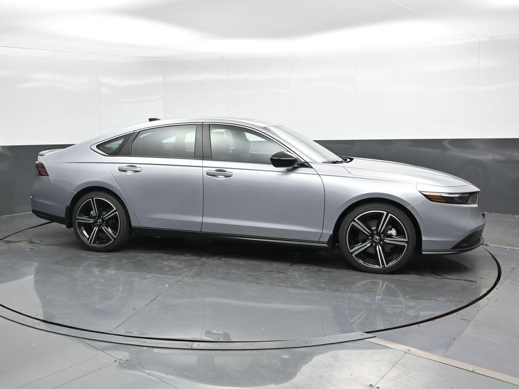 new 2025 Honda Accord Hybrid car, priced at $34,305