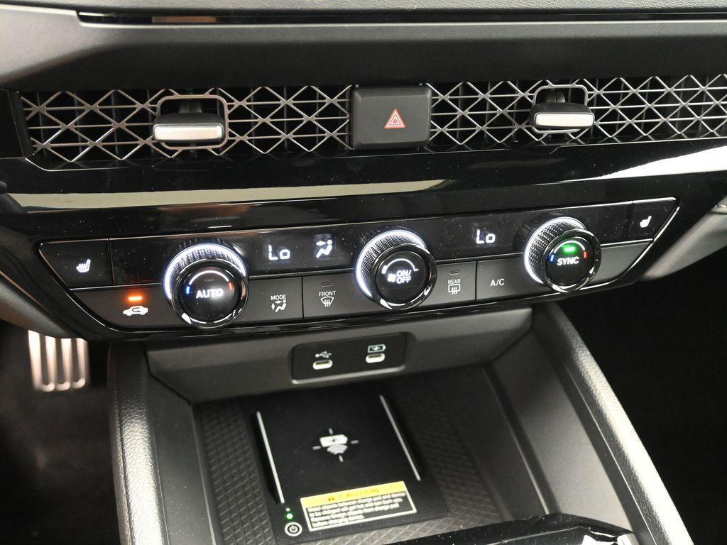 new 2025 Honda Accord Hybrid car, priced at $34,305