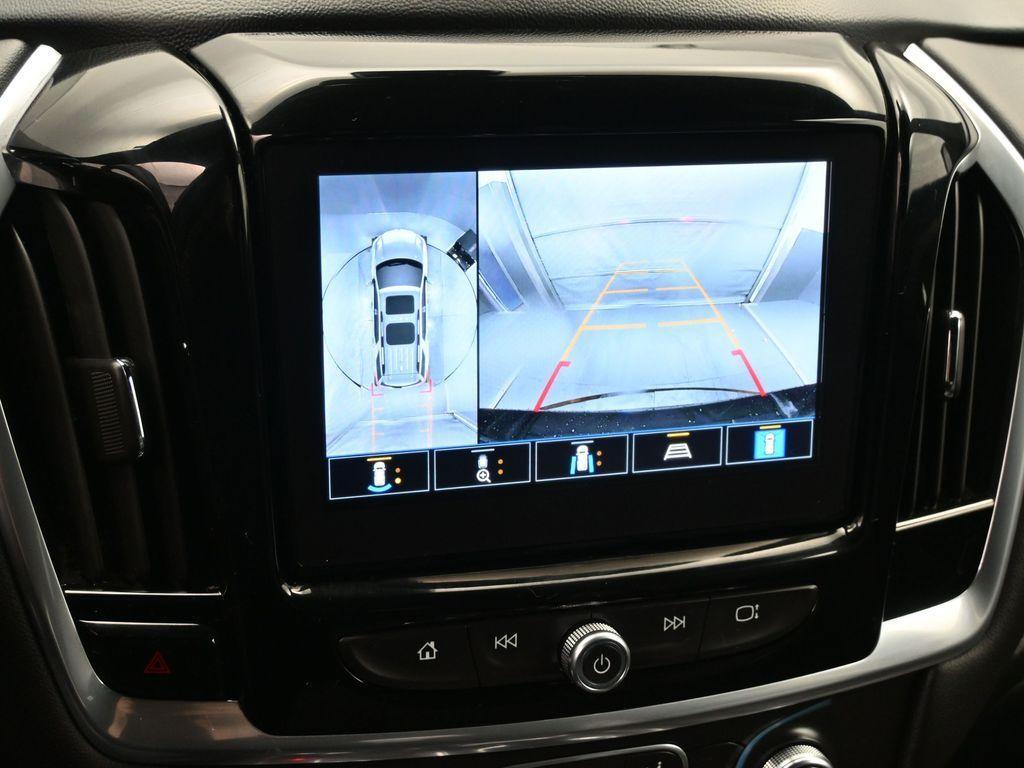 used 2022 Chevrolet Traverse car, priced at $26,924