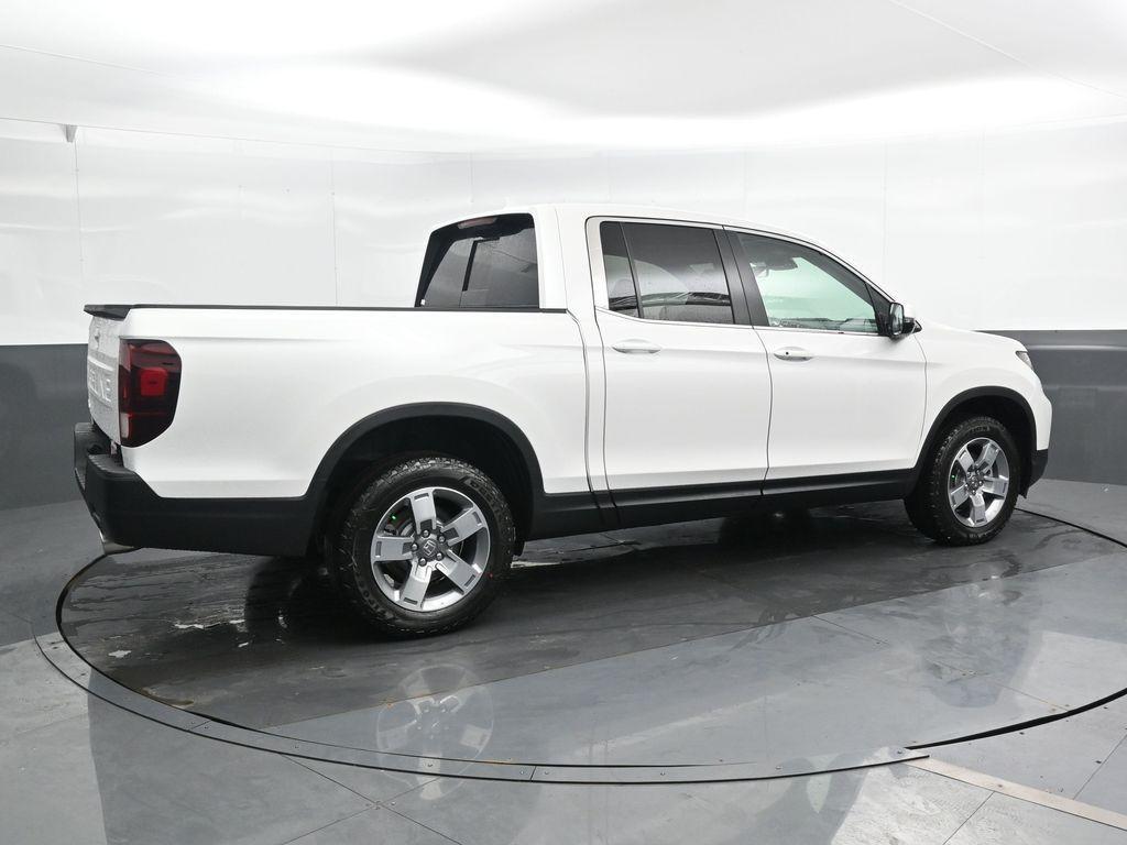 new 2025 Honda Ridgeline car, priced at $42,885