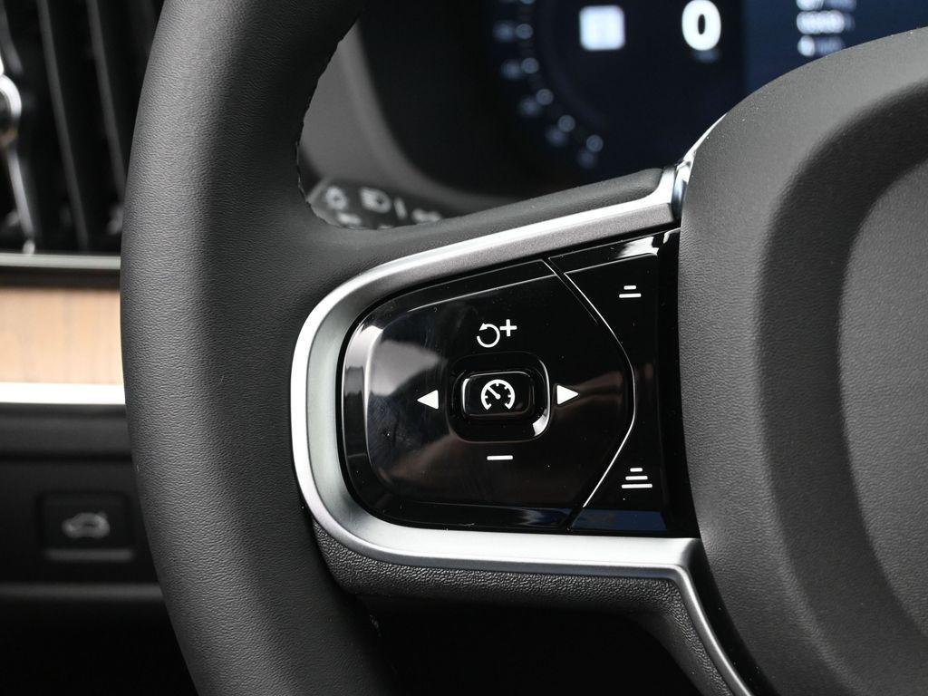 new 2026 Volvo XC60 car, priced at $55,015