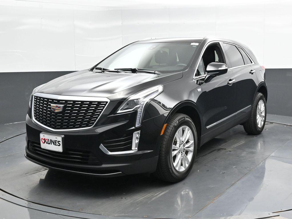 used 2023 Cadillac XT5 car, priced at $25,557