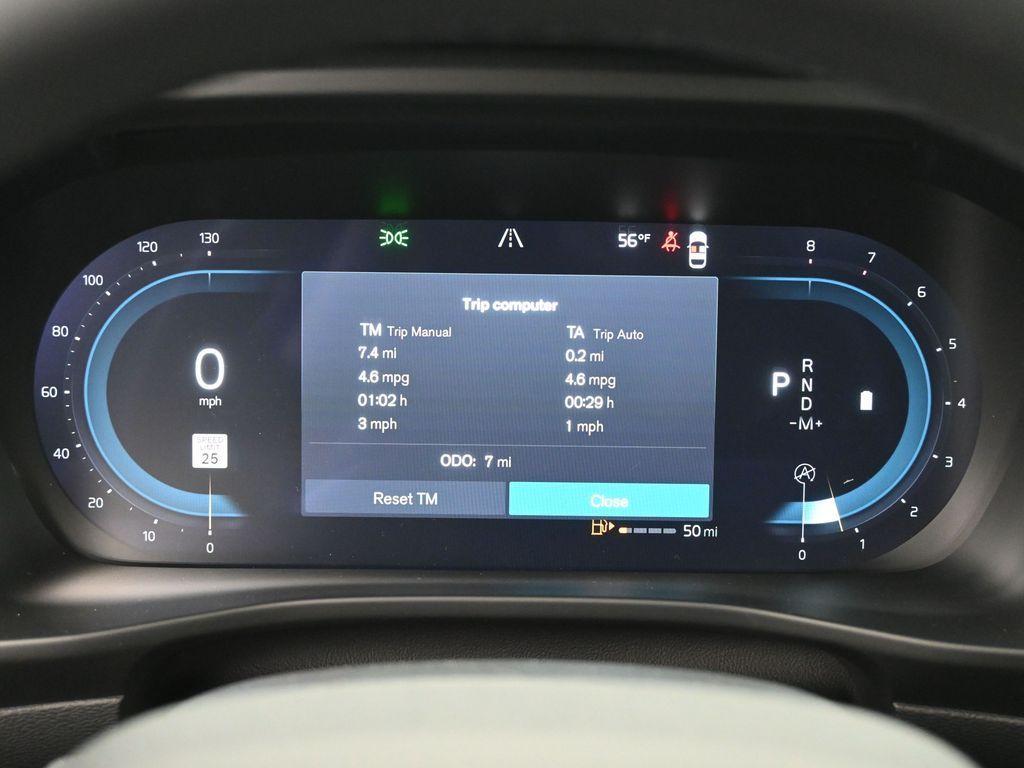 new 2025 Volvo XC40 car, priced at $51,565