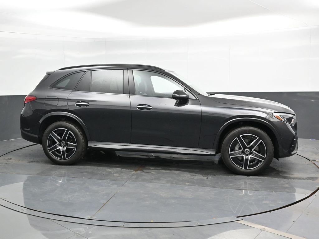 new 2025 Mercedes-Benz GLC 300 car, priced at $61,995
