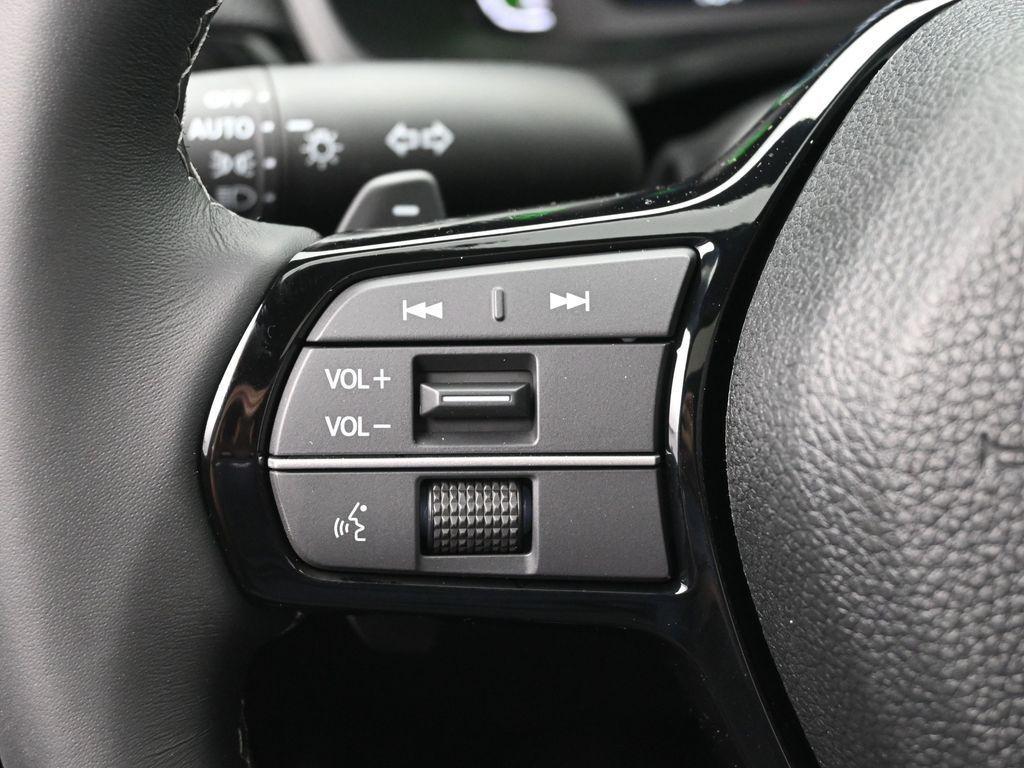 new 2025 Honda Civic Hybrid car, priced at $33,555
