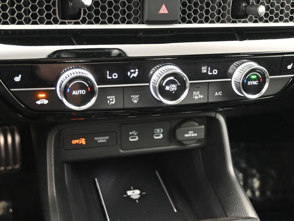 new 2025 Honda Civic Hybrid car, priced at $33,555