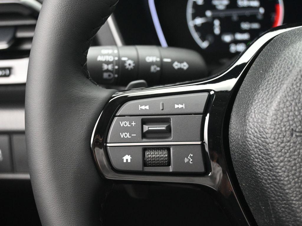 new 2025 Honda Pilot car, priced at $47,550