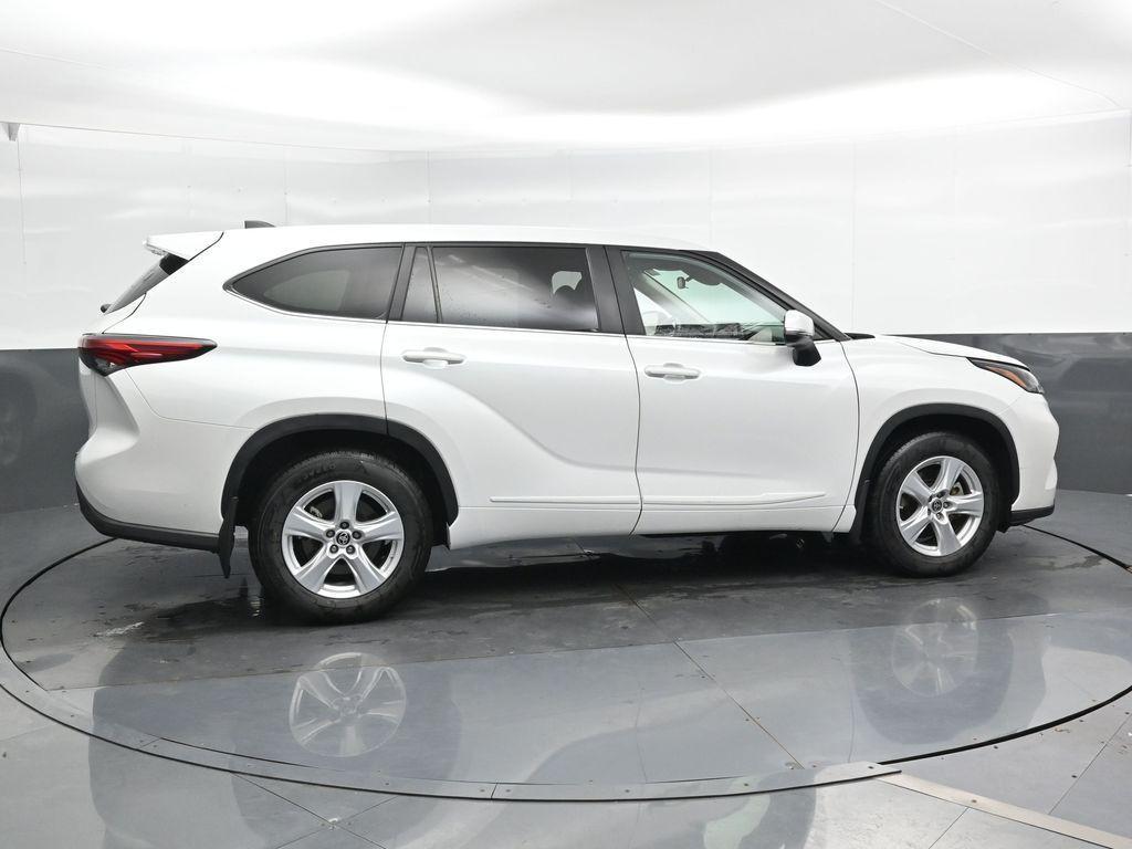 used 2023 Toyota Highlander car, priced at $30,700