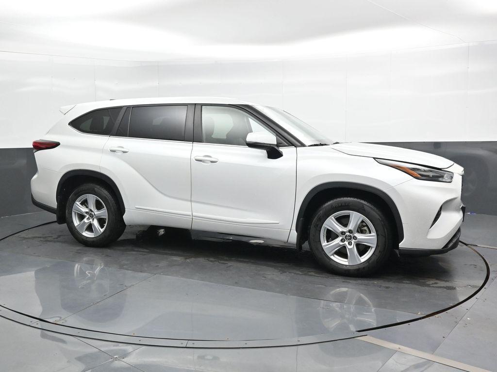 used 2023 Toyota Highlander car, priced at $30,700