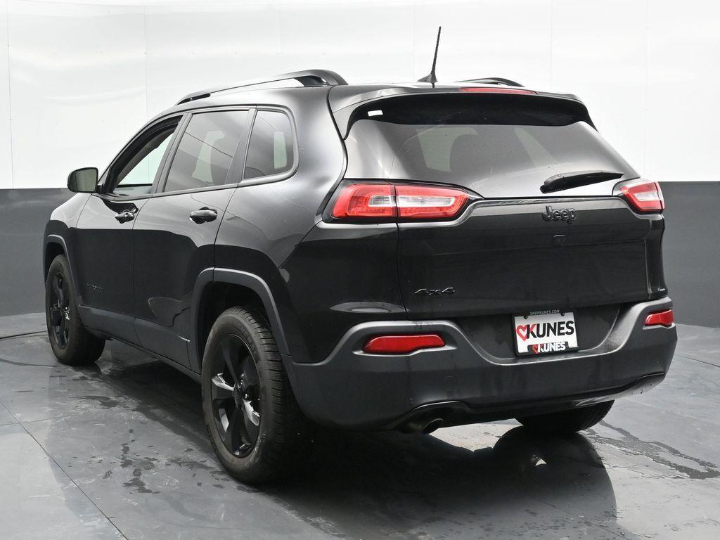 used 2016 Jeep Cherokee car, priced at $11,224