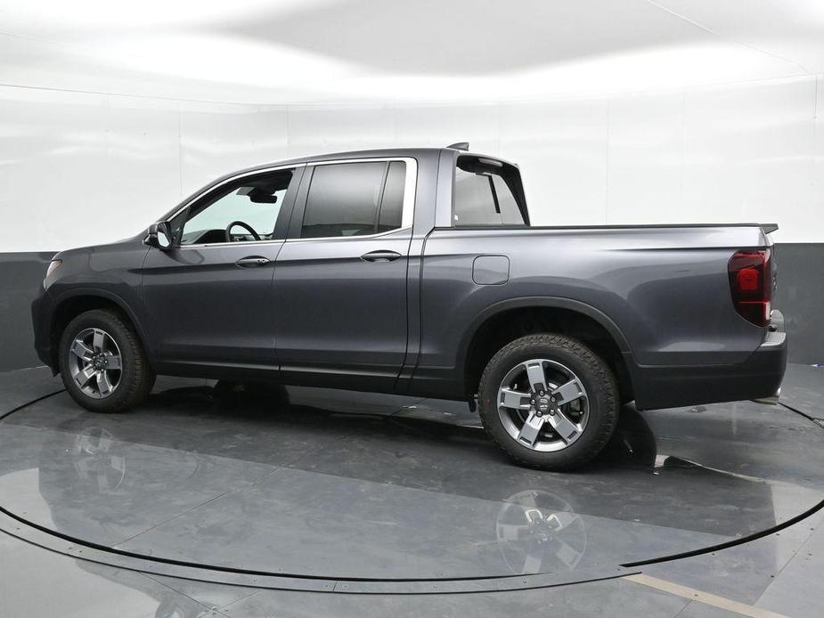 new 2024 Honda Ridgeline car, priced at $40,975