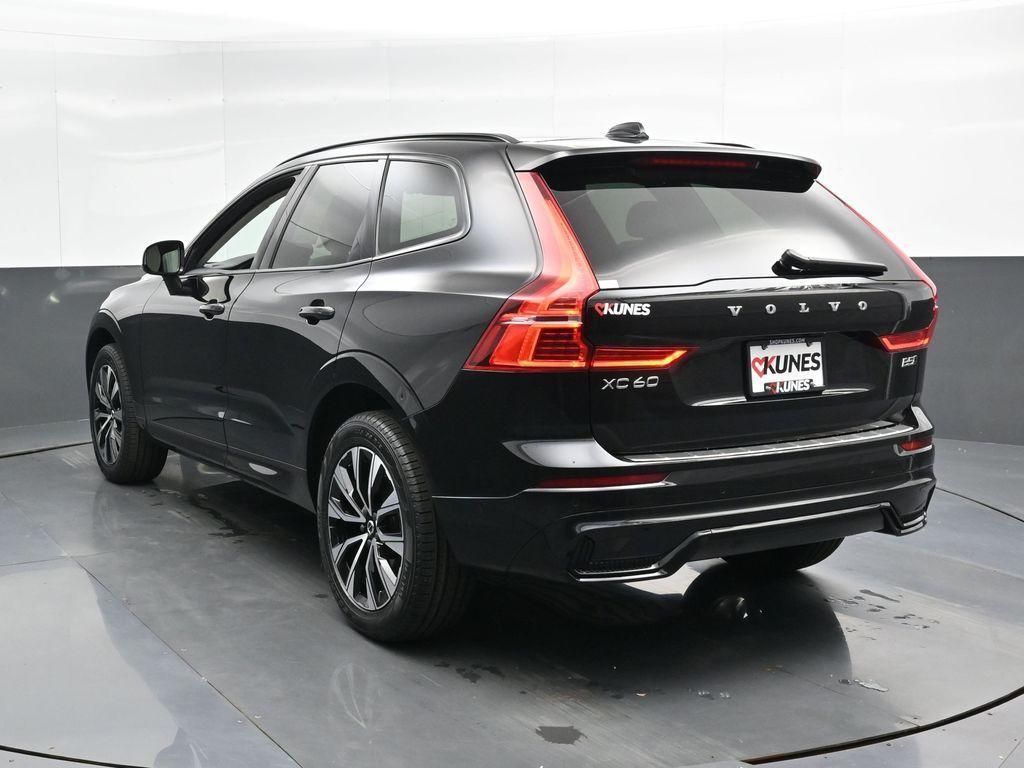 used 2023 Volvo XC60 car, priced at $34,888