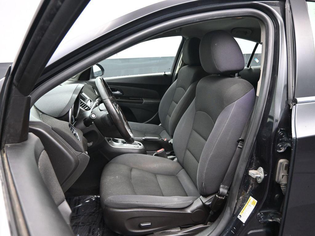 used 2014 Chevrolet Cruze car, priced at $6,662