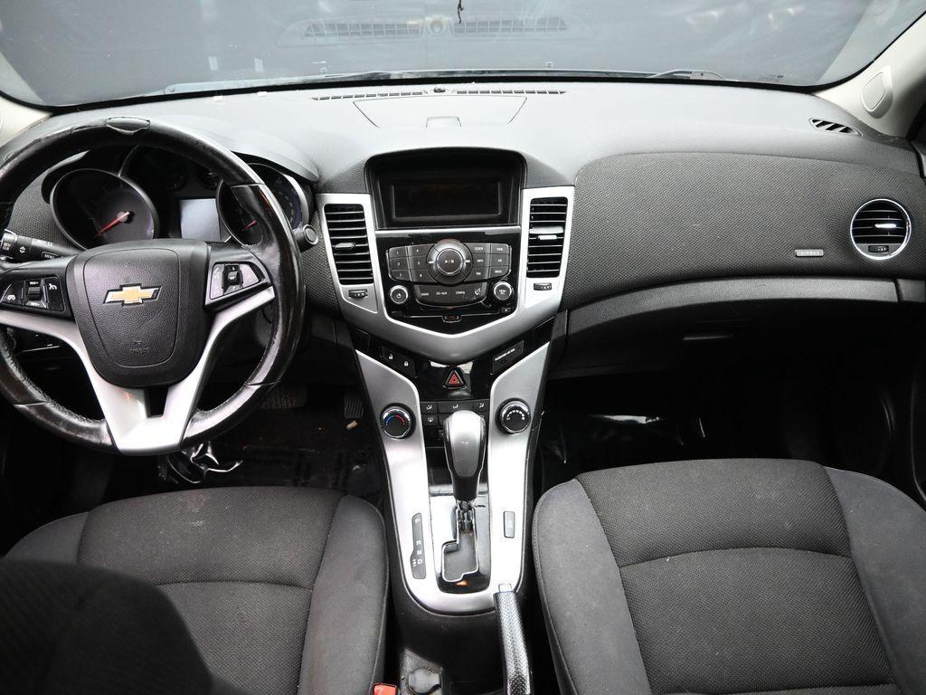 used 2014 Chevrolet Cruze car, priced at $6,662