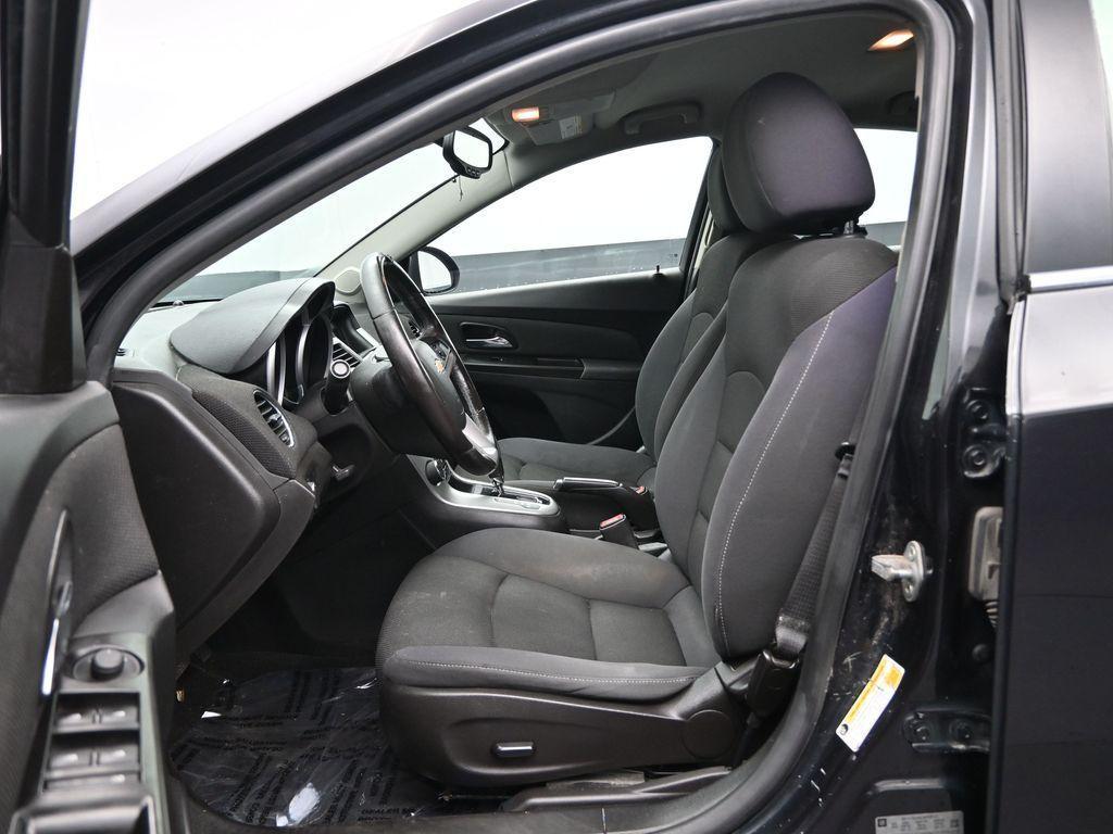 used 2014 Chevrolet Cruze car, priced at $6,662