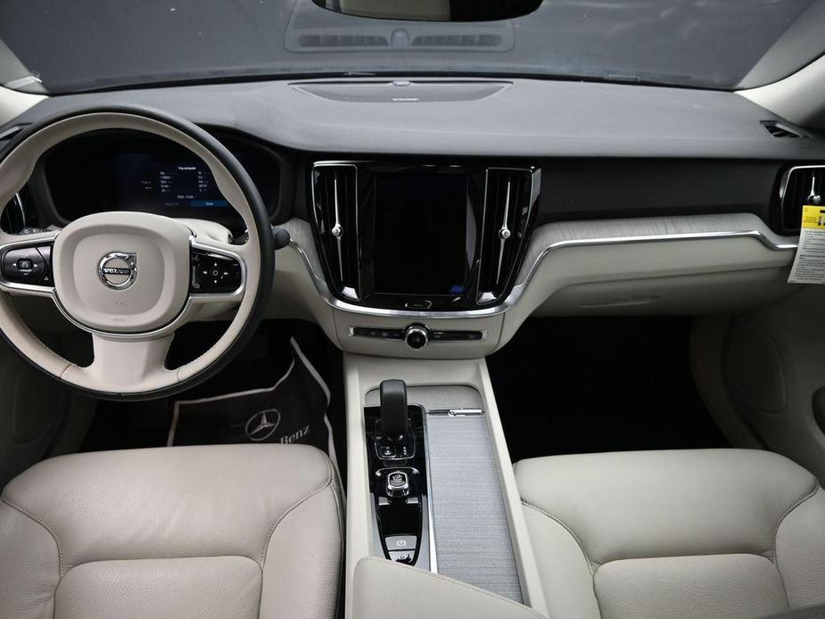 new 2024 Volvo S60 car, priced at $41,795