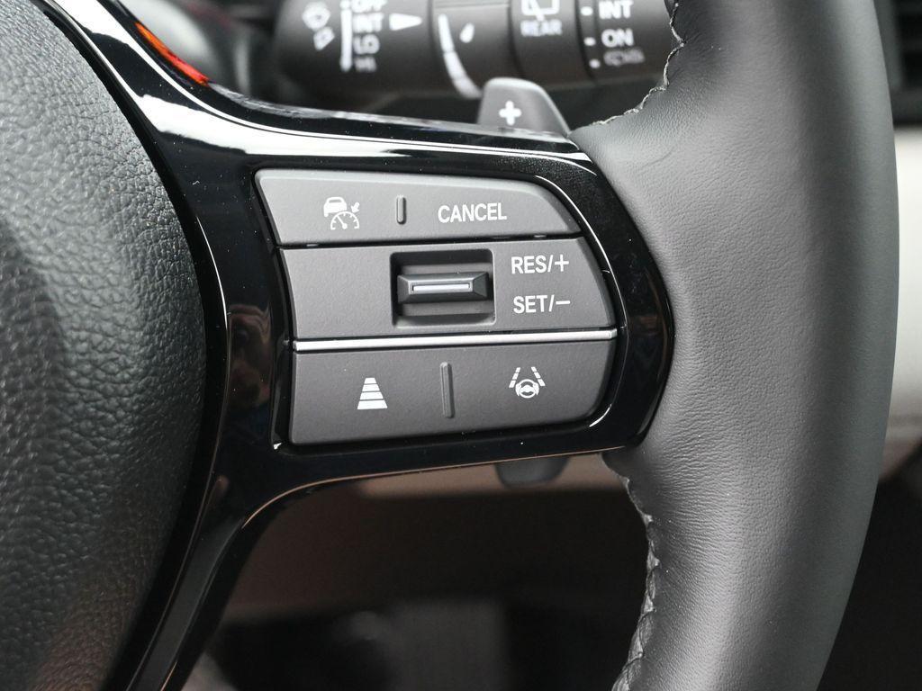 new 2025 Honda Pilot car, priced at $46,800