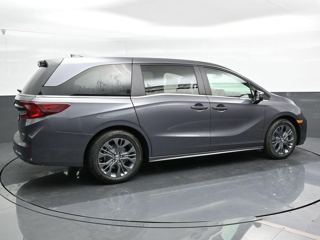 used 2025 Honda Odyssey car, priced at $45,000