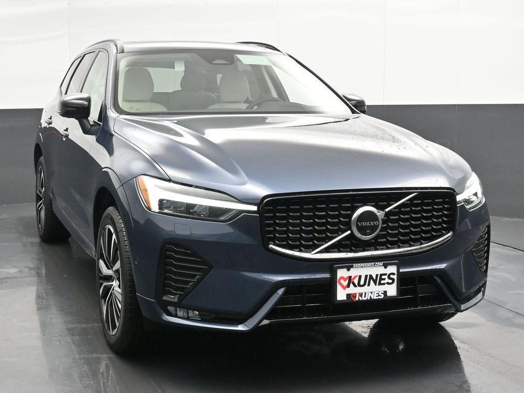 new 2025 Volvo XC60 car, priced at $53,140