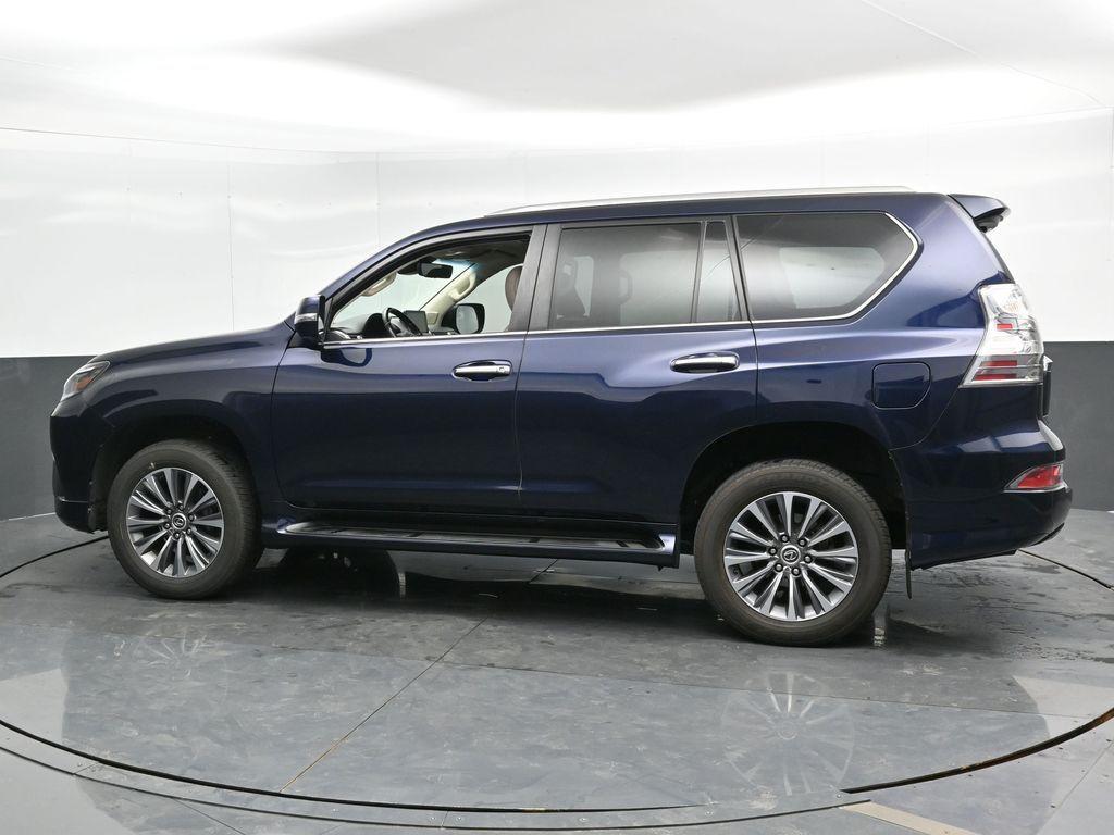 used 2022 Lexus GX 460 car, priced at $43,977