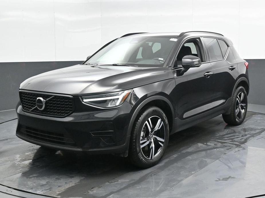 used 2024 Volvo XC40 car, priced at $31,998