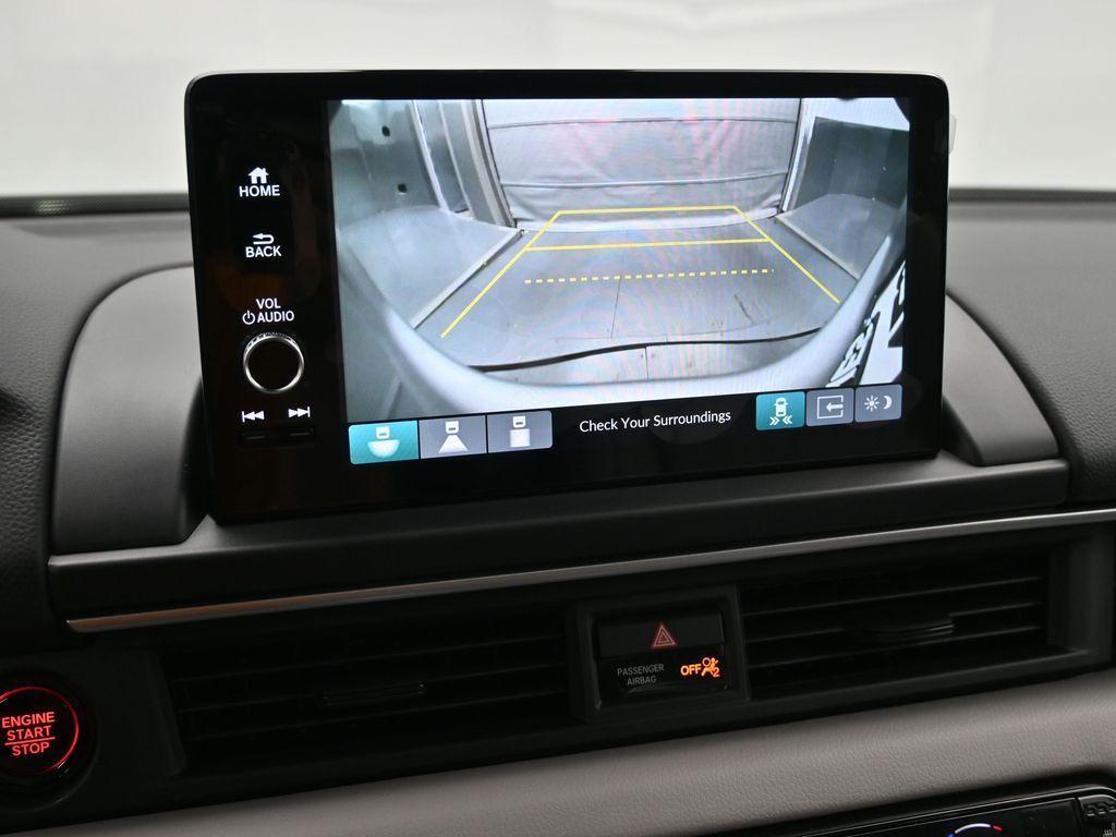 new 2025 Honda Pilot car, priced at $52,700