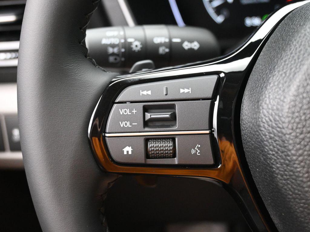 new 2025 Honda Pilot car, priced at $52,700