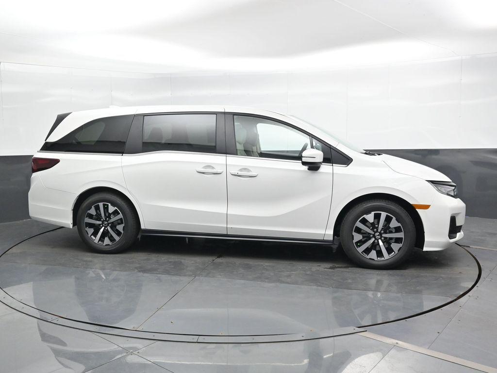 new 2026 Honda Odyssey car, priced at $44,245