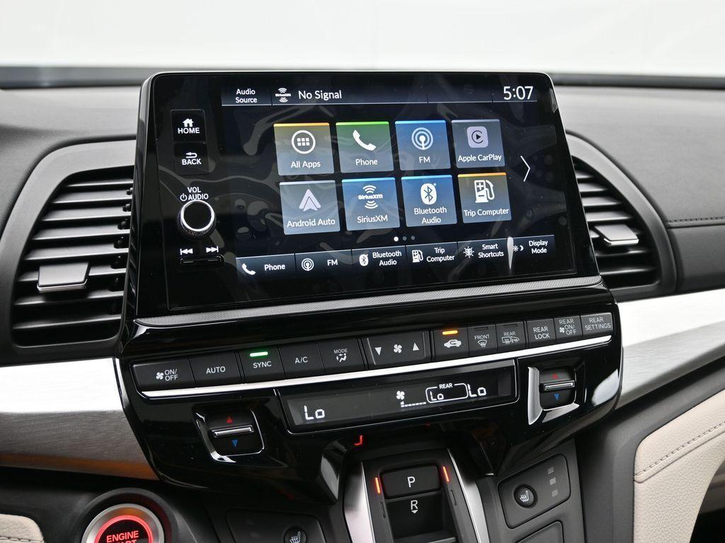 new 2026 Honda Odyssey car, priced at $44,245