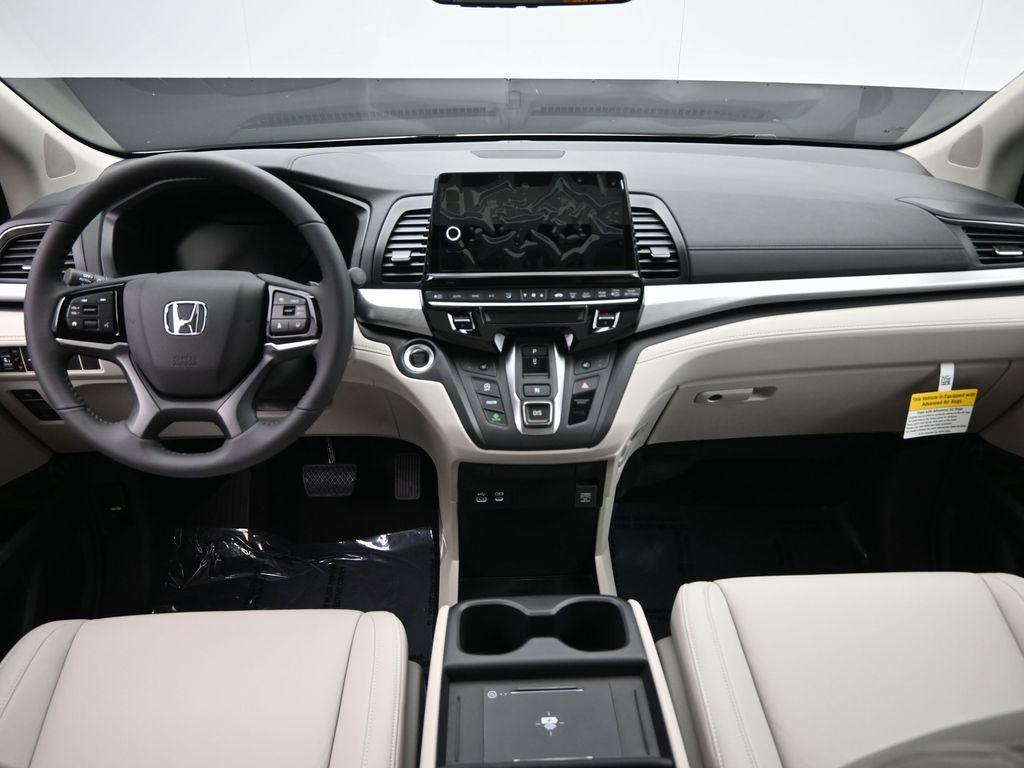 new 2026 Honda Odyssey car, priced at $44,245