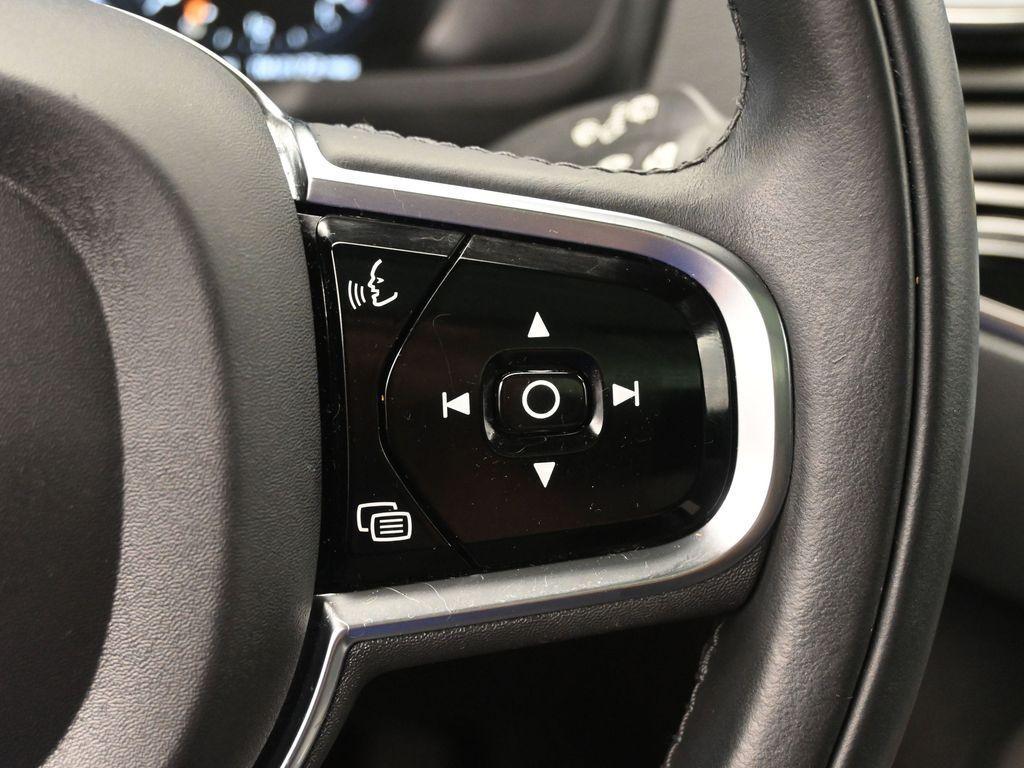 used 2021 Volvo XC90 car, priced at $36,886