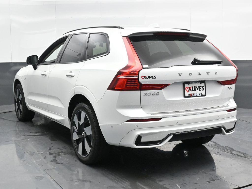 new 2025 Volvo XC60 Plug-In Hybrid car, priced at $65,425