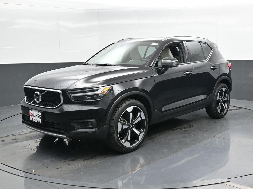 used 2021 Volvo XC40 car, priced at $17,973