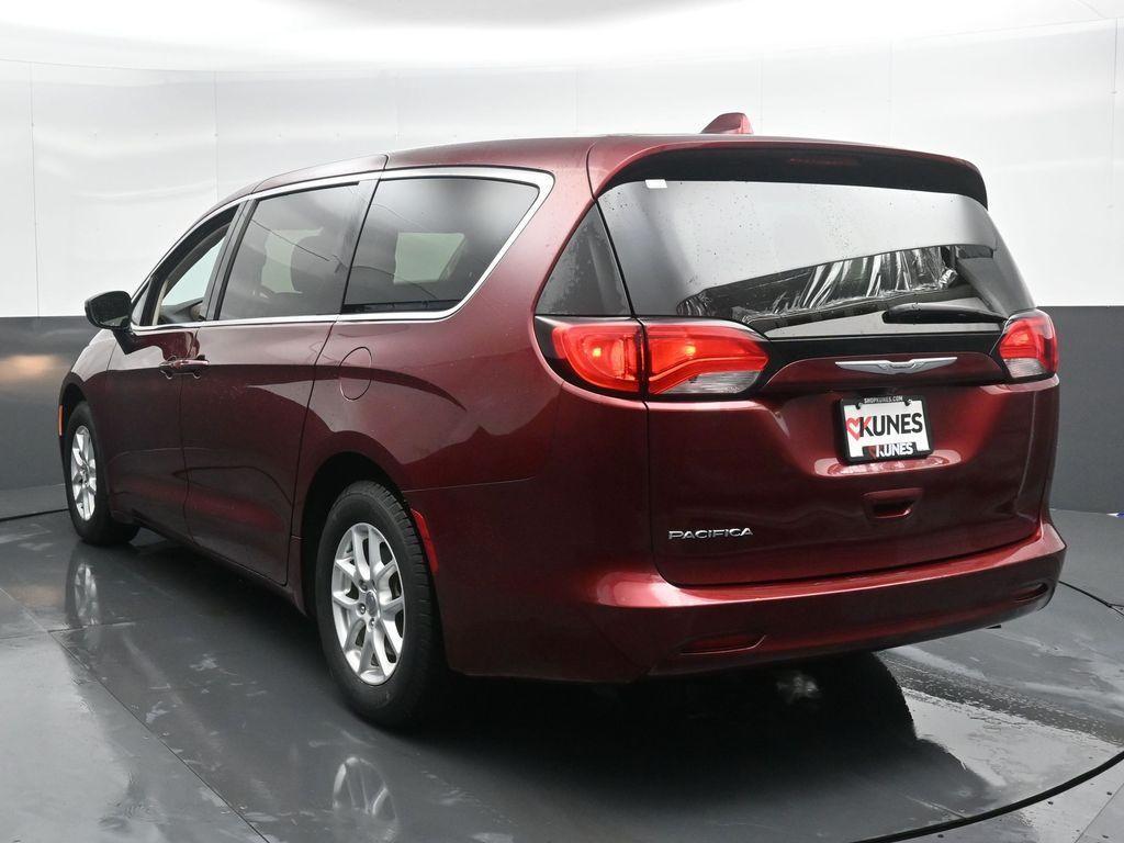 used 2017 Chrysler Pacifica car, priced at $14,837