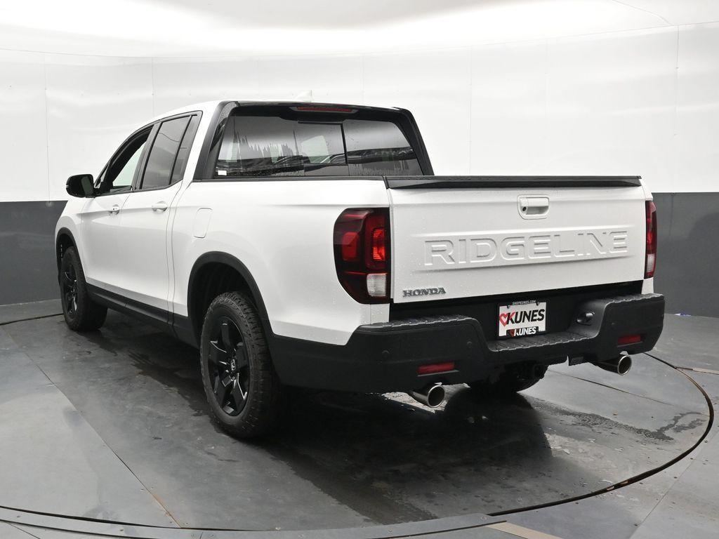 new 2025 Honda Ridgeline car, priced at $42,693