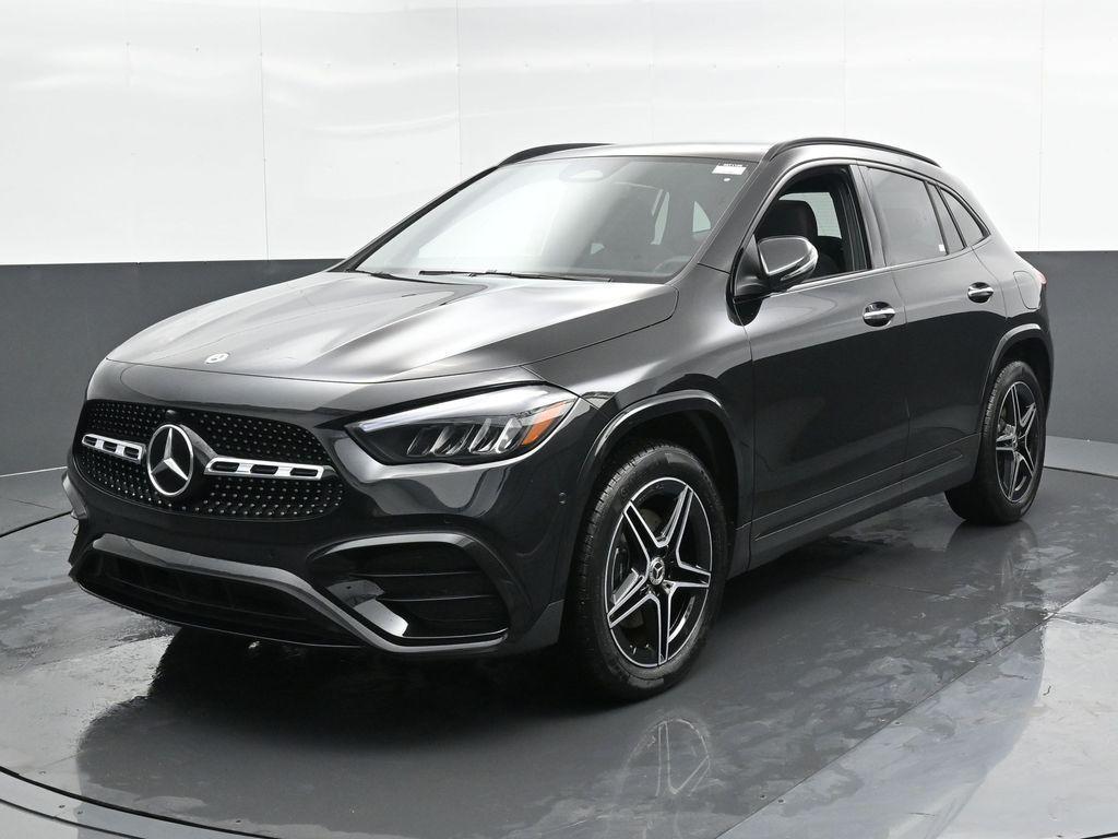 new 2024 Mercedes-Benz GLA 250 car, priced at $46,939