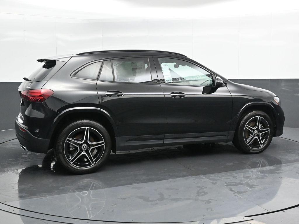 new 2024 Mercedes-Benz GLA 250 car, priced at $46,939