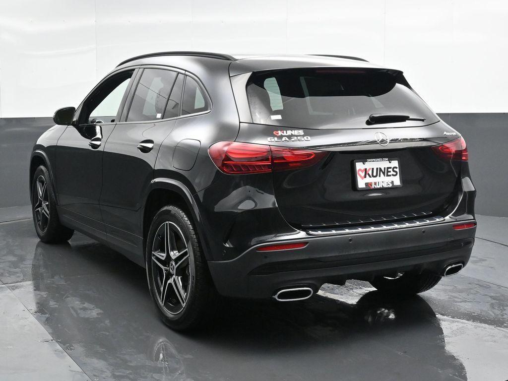 new 2024 Mercedes-Benz GLA 250 car, priced at $46,939